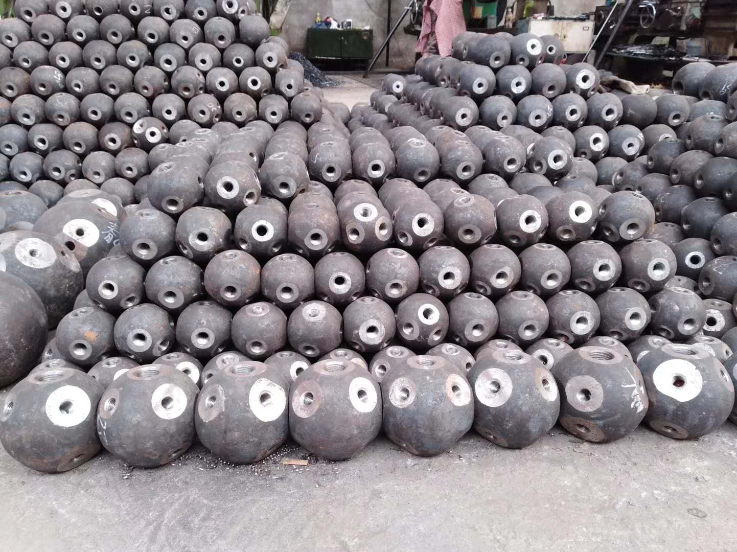 和龙螺栓球
